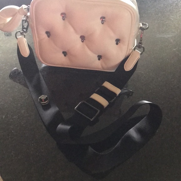 Karl Lagerfeld Camera Bag - Picture 6 of 8